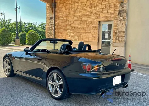 2008 Honda S2000 z USA, uszkodzony, nr VIN JHMAP21428S001341